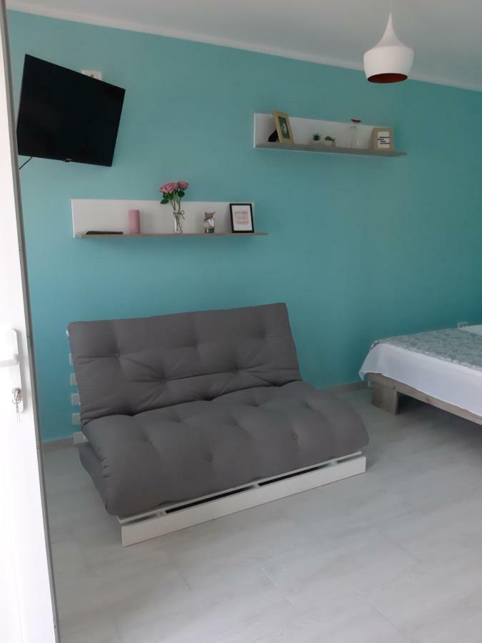 Apartamente Rodica 데포리노드 외부 사진