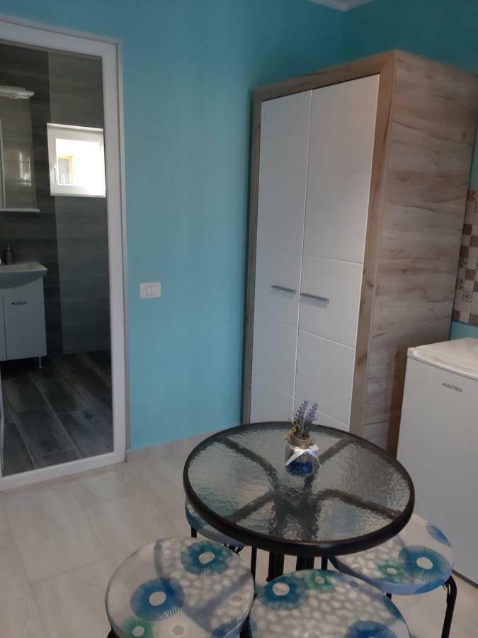 Apartamente Rodica 데포리노드 외부 사진