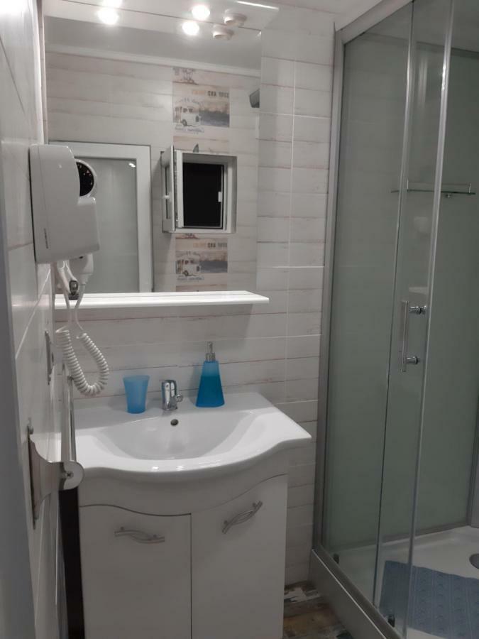 Apartamente Rodica 데포리노드 외부 사진